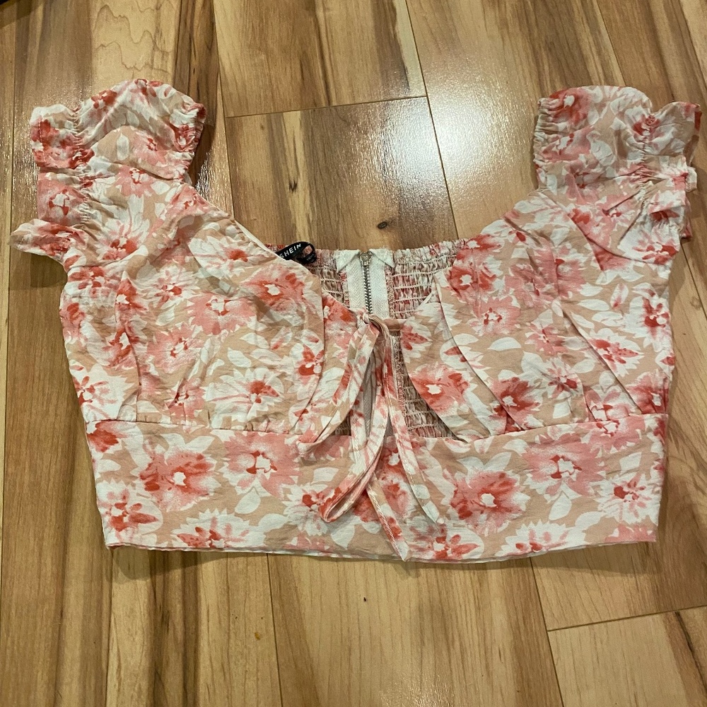 SHEIN floral crop blouse—Size 4